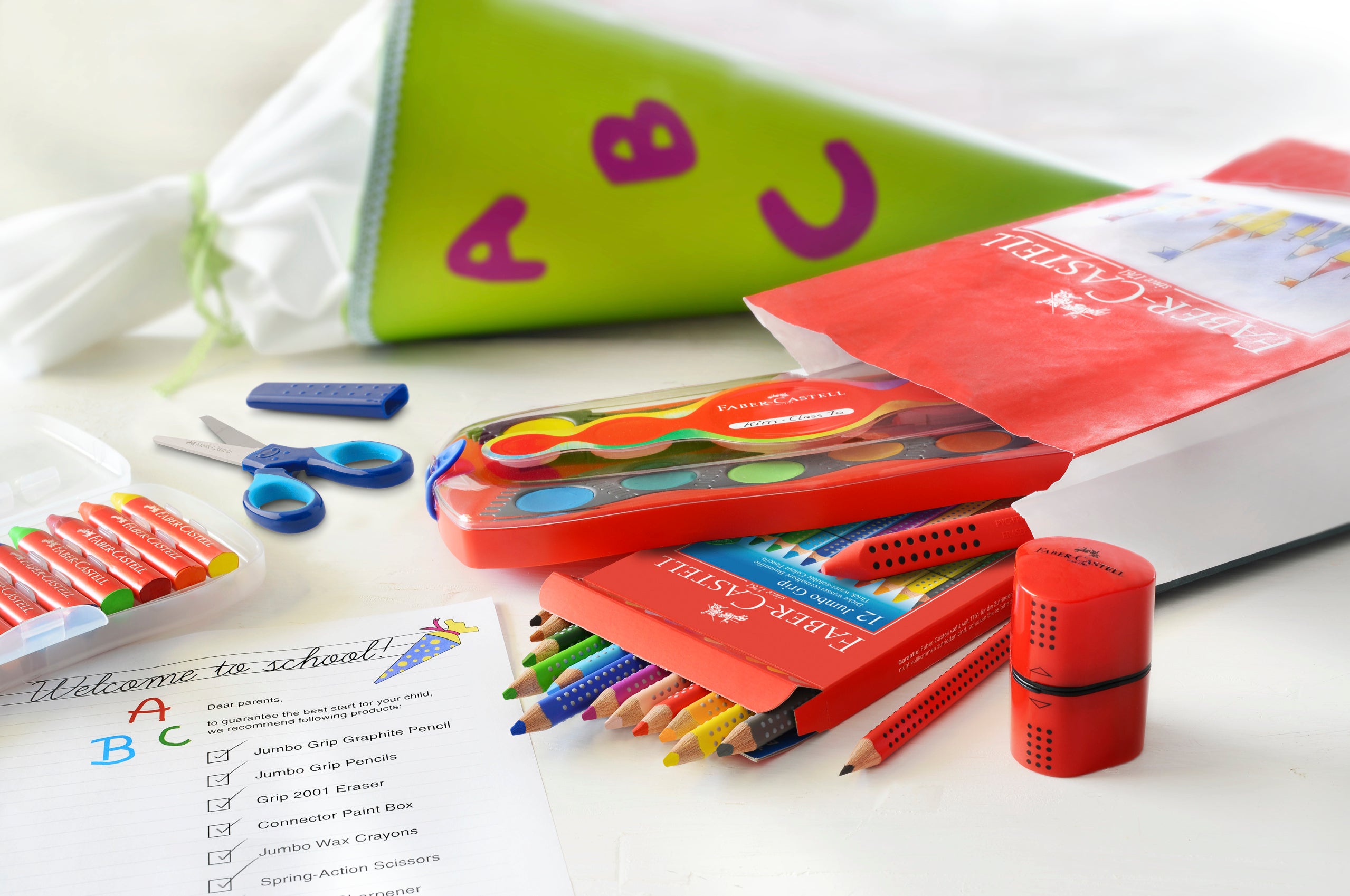 Creioane cerate set 12 culori jumbo cutie plastic Faber-Castell