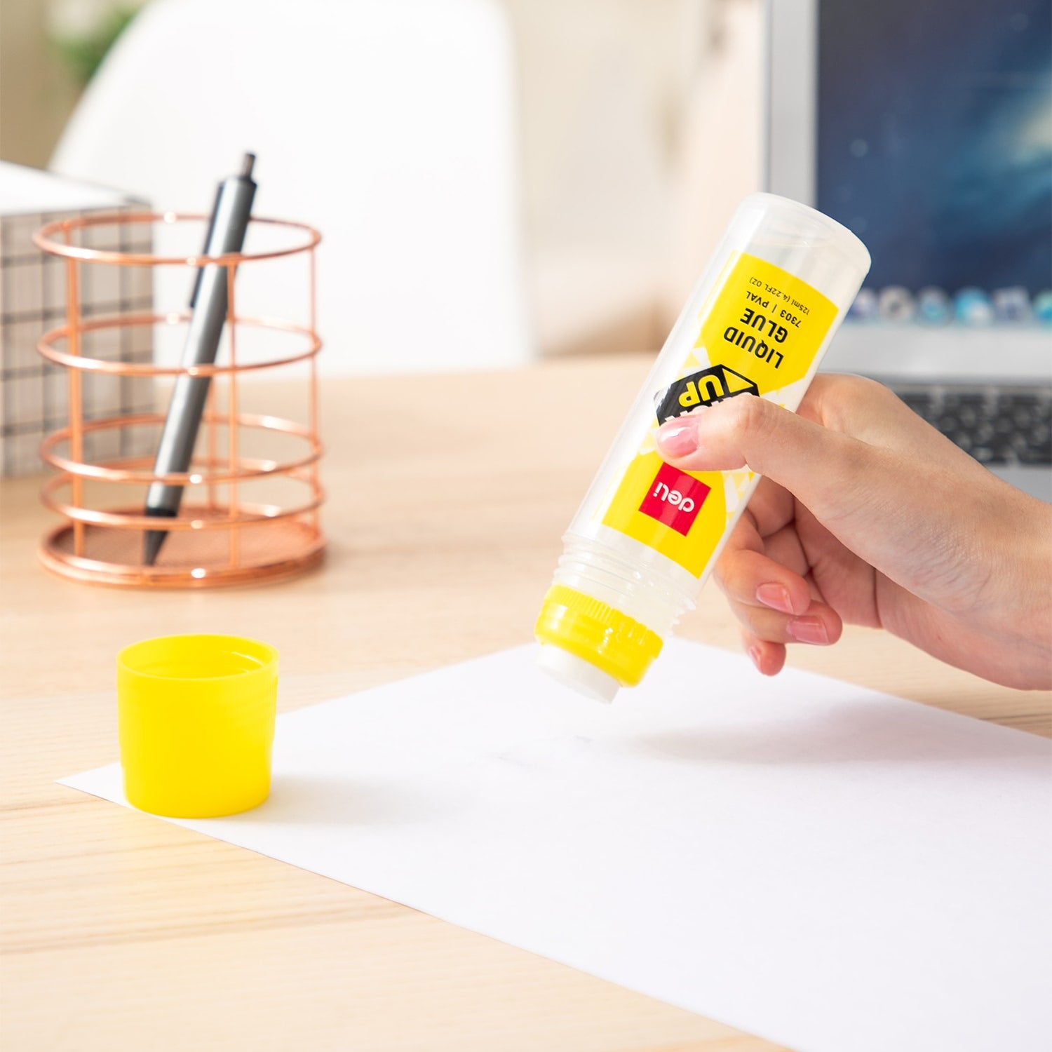 - din categoria , potrivit pentru uz profesional si hobby, produs original disponibil din stoc
