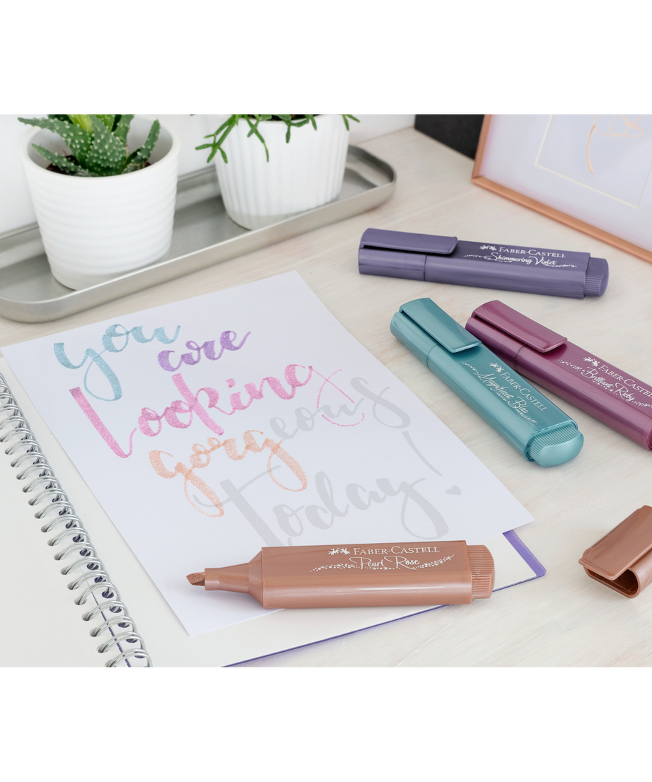 Textmarker evidentiator set 4 culori metalizate Faber-Castell