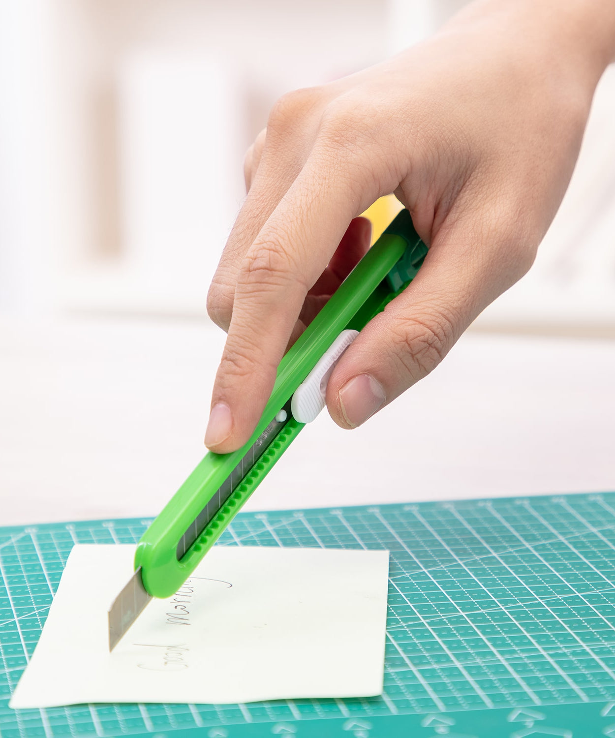 Cutter mic scolar culori asortate Deli