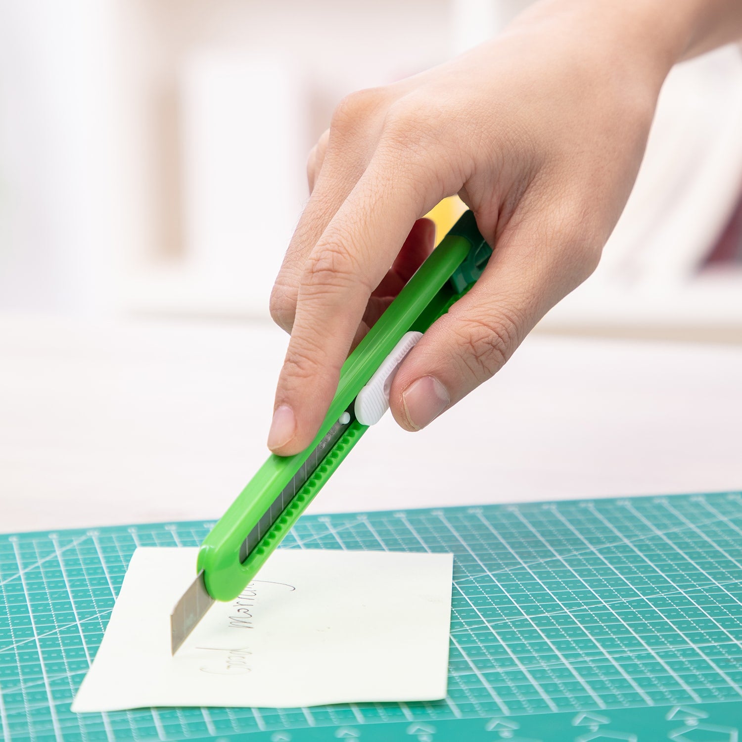 Cutter mic scolar culori asortate Deli