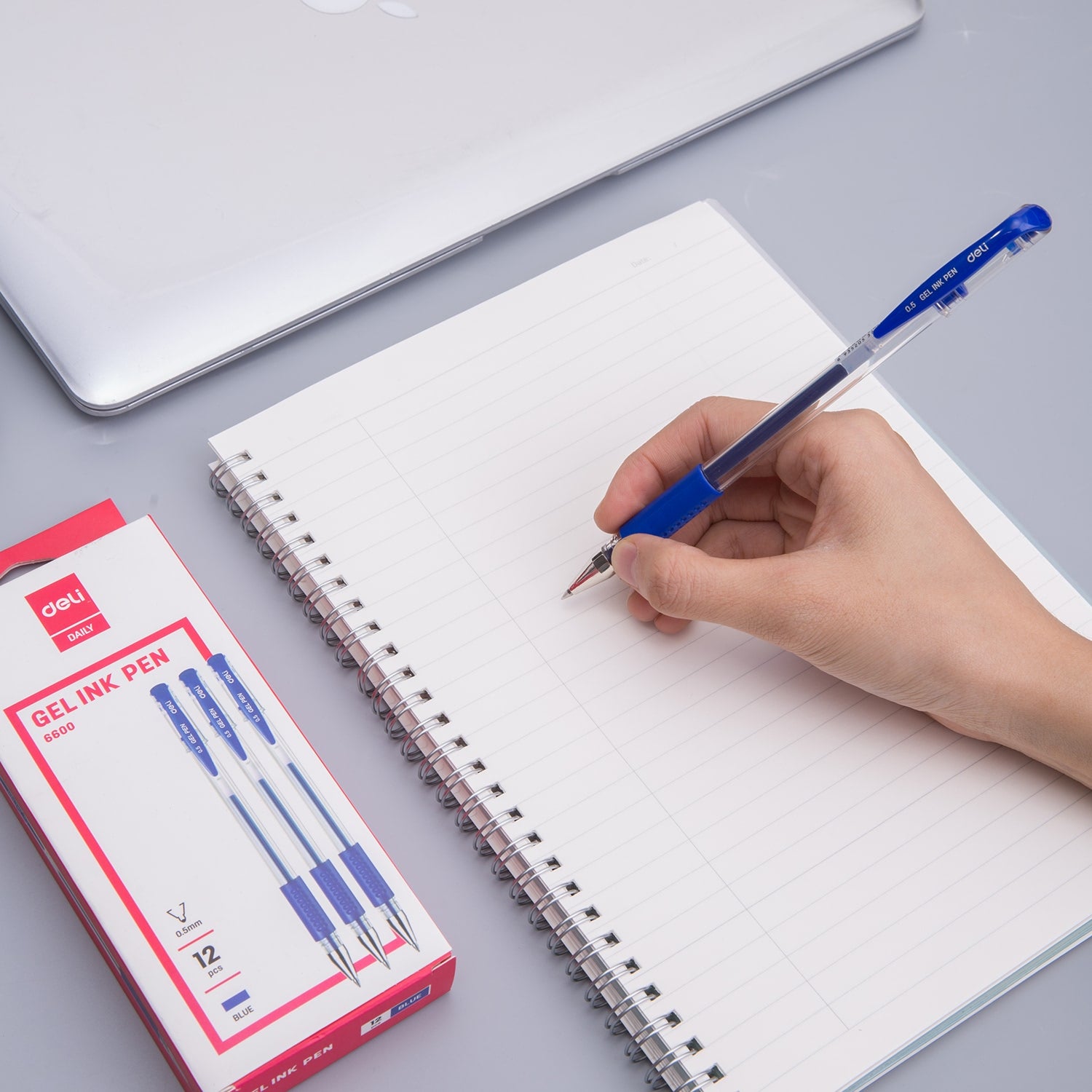-  din categoria , ideal pentru scoala si teme zilnice, alegere inspirata pentru papetarie moderna