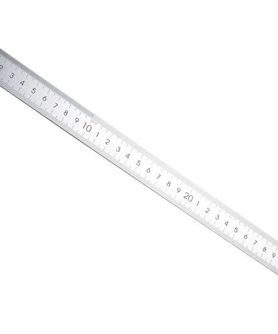 Acuarella - culori acrilice, accesorii papetarie, pensule, carioci si markere etc - Rigla 30 cm din metal din categoria , ideal pentru scoala si teme zilnice, produs original disponibil din stoc