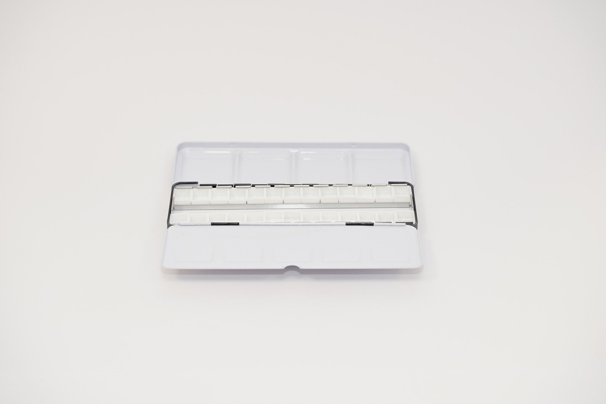 -  din categoria , excelent pentru proiecte artistice si craft, alegere inspirata pentru papetarie moderna