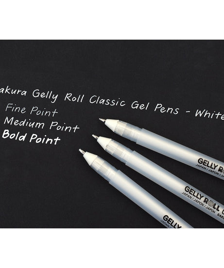 Acuarella - culori acrilice, accesorii papetarie, pensule, carioci si markere etc Pix Sakura Gelly Roll Basic - White 05 - Pix Sakura Gelly Roll din categoria Office Supplies > Office Instruments > Writing & Drawing Instruments > Pens & Pencils > Pens > Gel Pens, ideal pentru scoala si teme zilnice, produs original disponibil din stoc