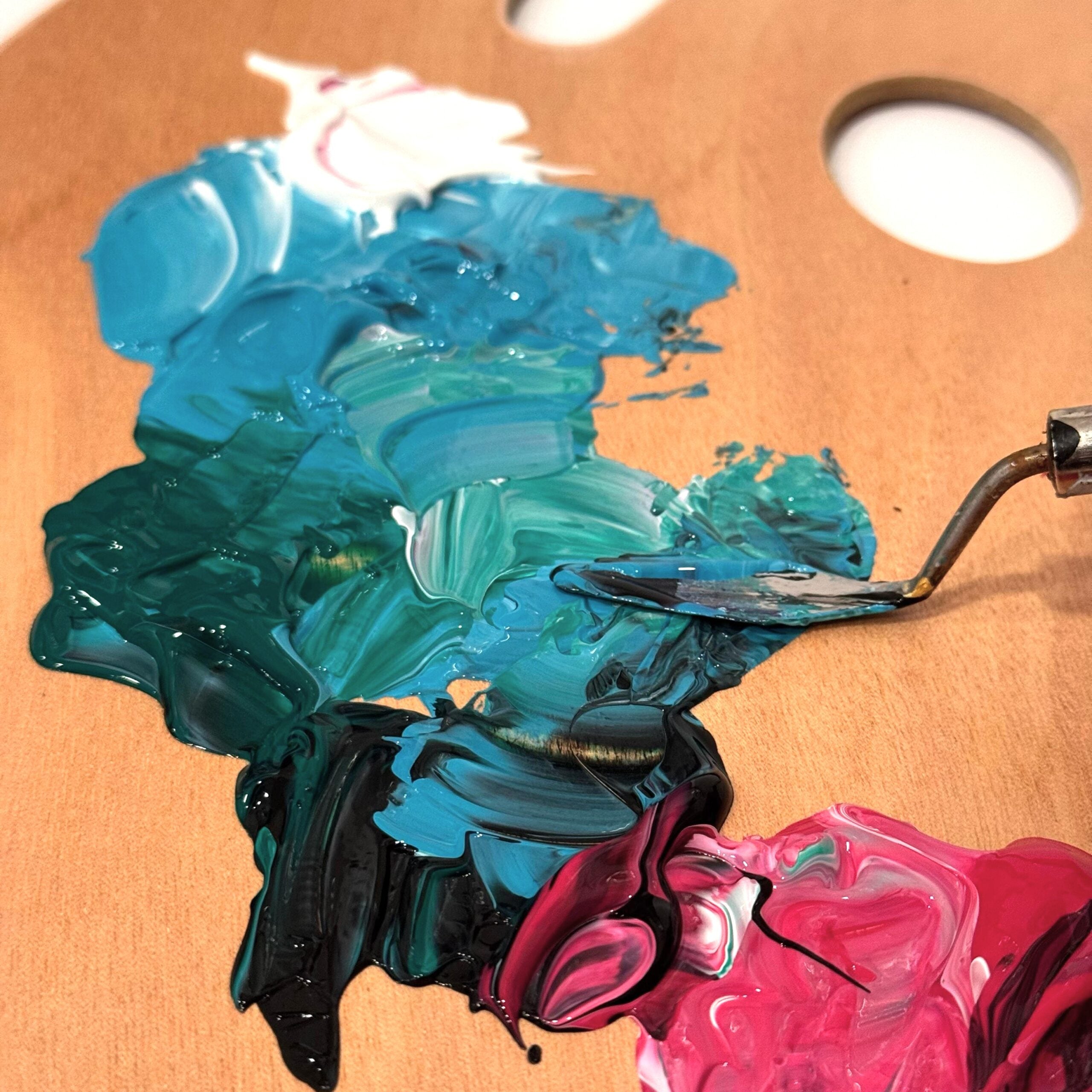 Paleta din lemn ovala 25x30cm SinoArt