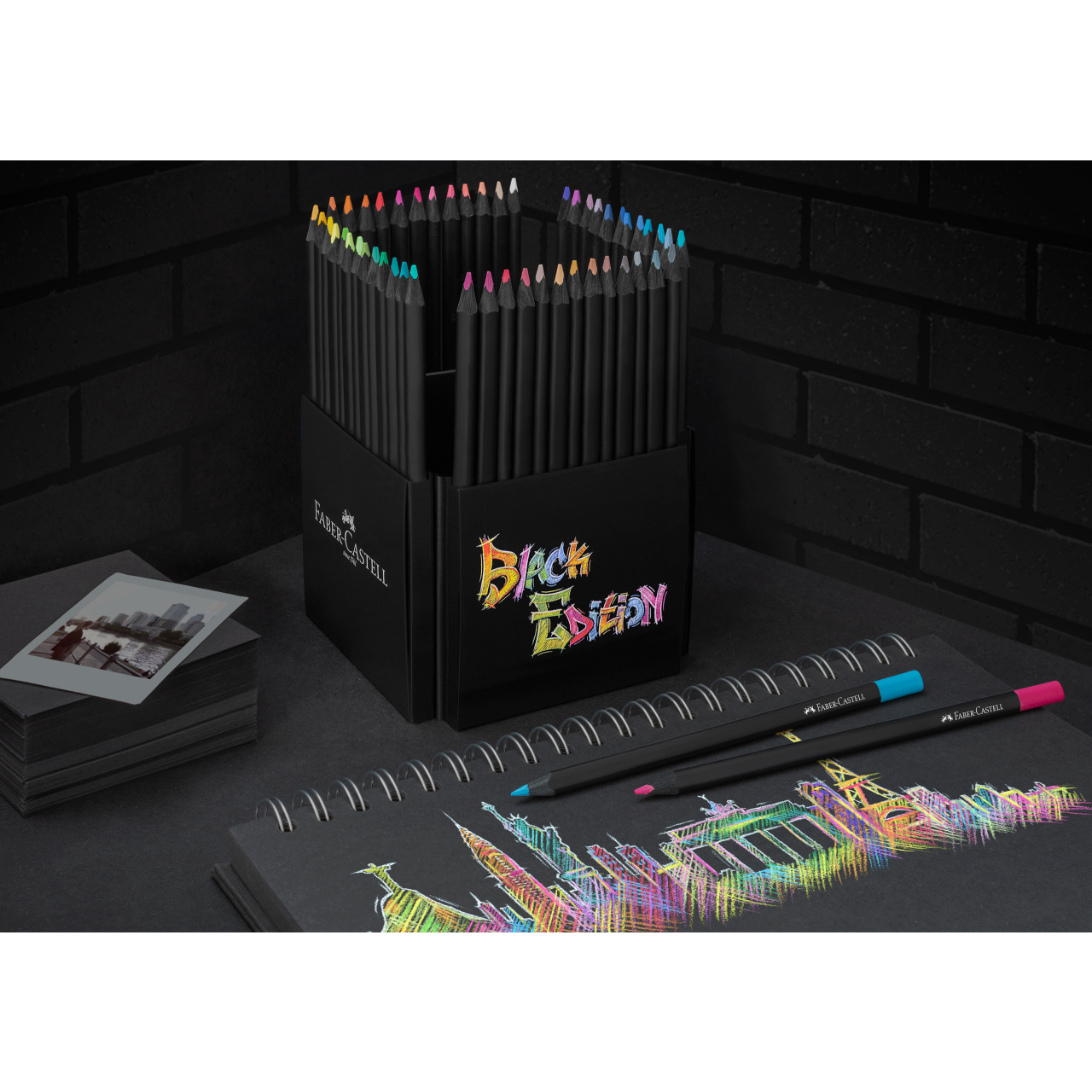 Creioane colorate set 50 culori Black Edition Faber-Castell
