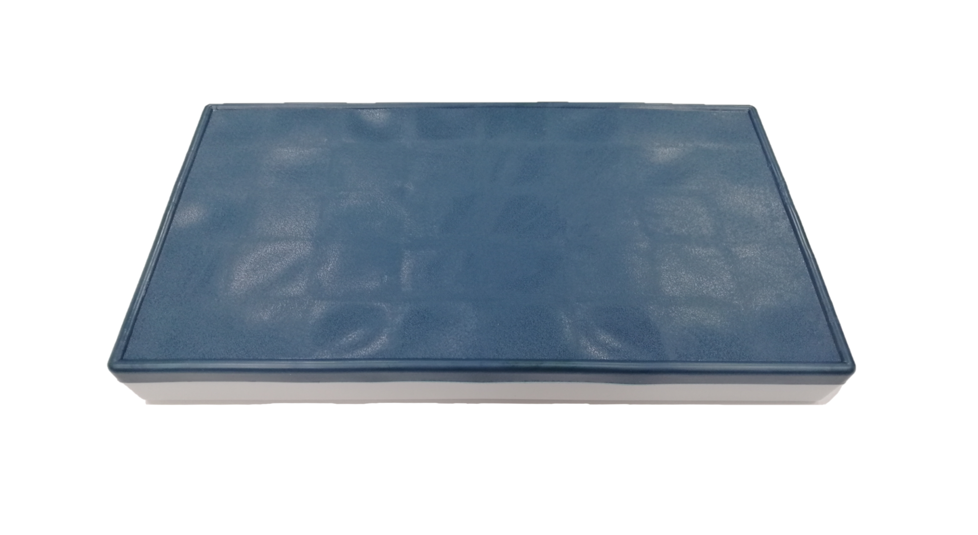 Cutie pentru culori cu locuri goale