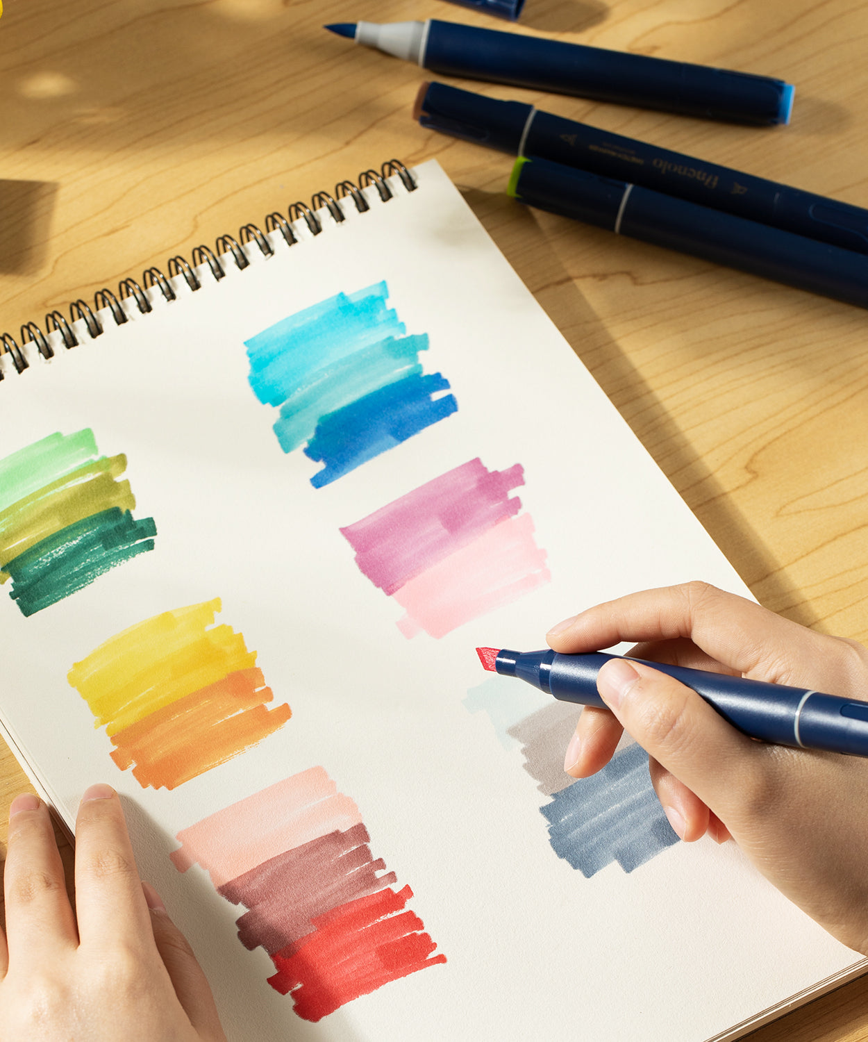 -  din categoria , recomandat pentru desen si activitati creative, produs original disponibil din stoc