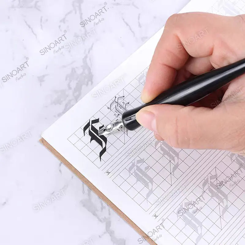 -  din categoria , recomandat pentru desen si activitati creative, alegere inspirata pentru papetarie moderna